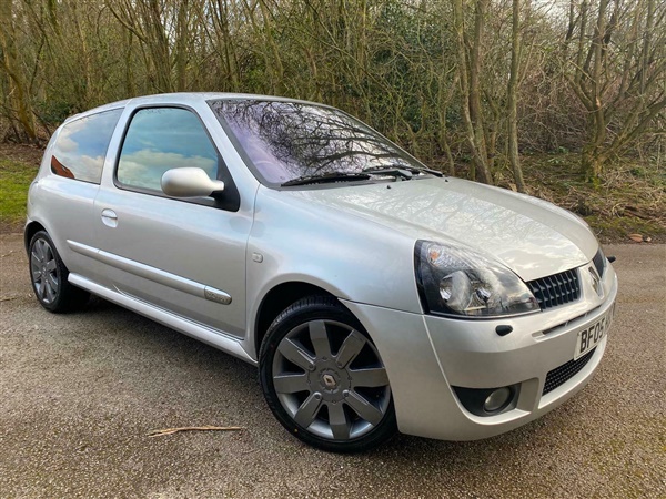 Renault Clio V Renaultsport 182