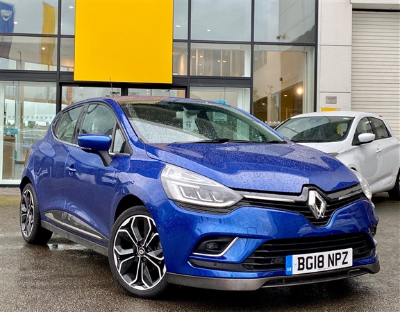 Renault Clio 0.9 TCe Signature Nav Hatchback 5dr Petrol