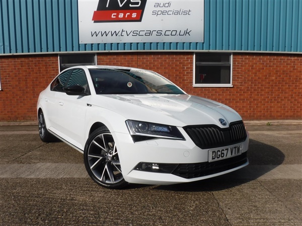 Skoda Superb 2.0 TDI CR Sport Line 5dr DSG [7 Speed] Sat Nav