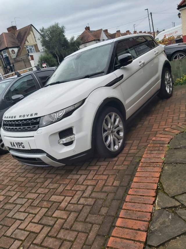 Range Rover evoque sport 