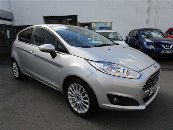 Ford Fiesta TITANIUM 100ps ecoboost 5 door only  miles