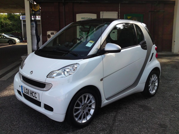 Smart Fortwo CDI PASSION AUTOMATIC / HISTORY / AIR CON / LOW