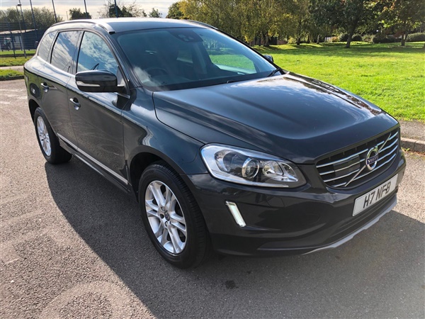 Volvo XC60 D] SE Lux Nav 5dr AWD Geartronic