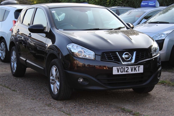 Nissan Qashqai 2.0 Acenta CVT 2WD 5dr Auto