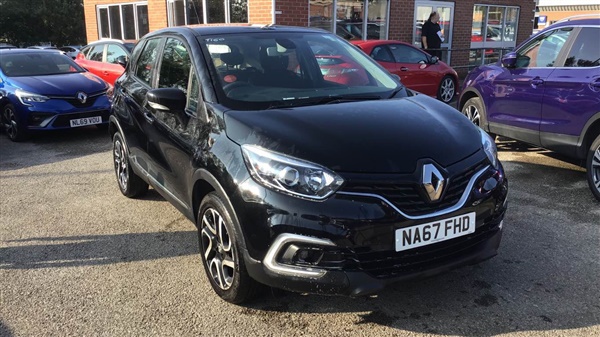 Renault Captur 0.9 TCE 90 Dynamique Nav 5dr