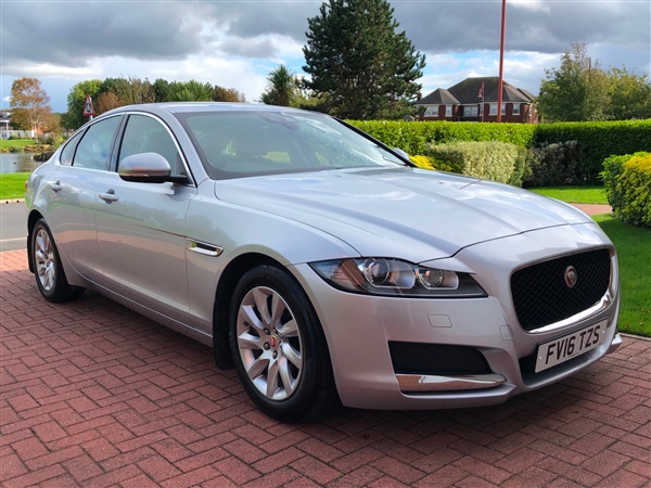 Jaguar XF 2.0d Prestige 4dr Auto