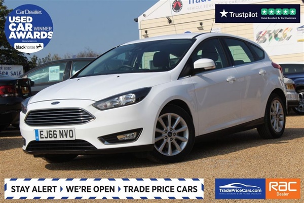 Ford Focus 1.0 TITANIUM 5d 124 BHP