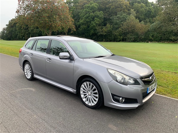 Subaru Legacy 2.5i SE NavPlus 5dr Lineartronic TOP SPEC GOOD