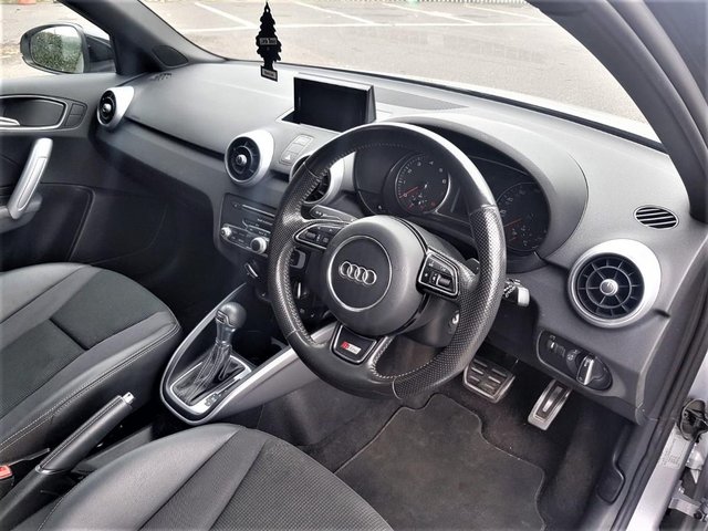 Audi A1 1.4 TFSI SPORTBACK SLINE