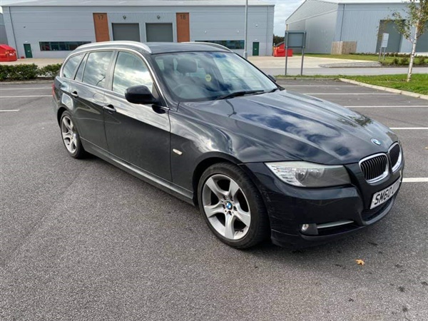 BMW 3 Series 318I EXCLUSIVE EDITION TOURING Auto