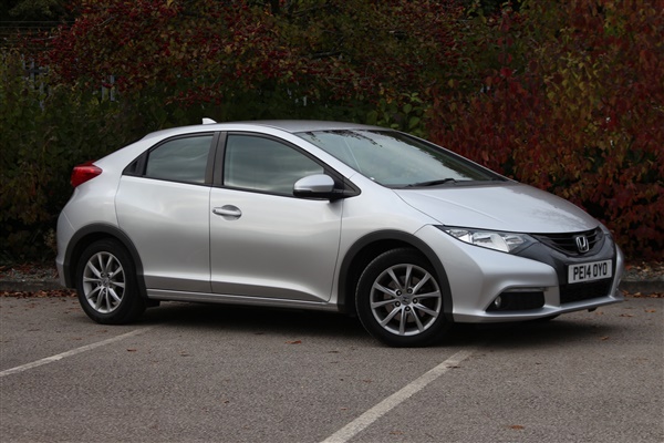 Honda Civic 1.8 i-VTEC ES 5dr