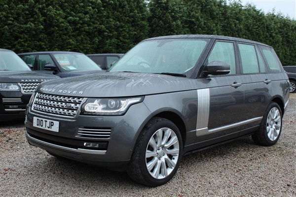 Land Rover Range Rover 4.4 SD V8 Vogue SE Auto 4WD 5dr