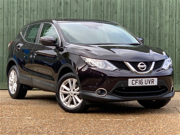 Nissan Qashqai 1.2 DIG-T Acenta (Smart Vision & Tech Packs)