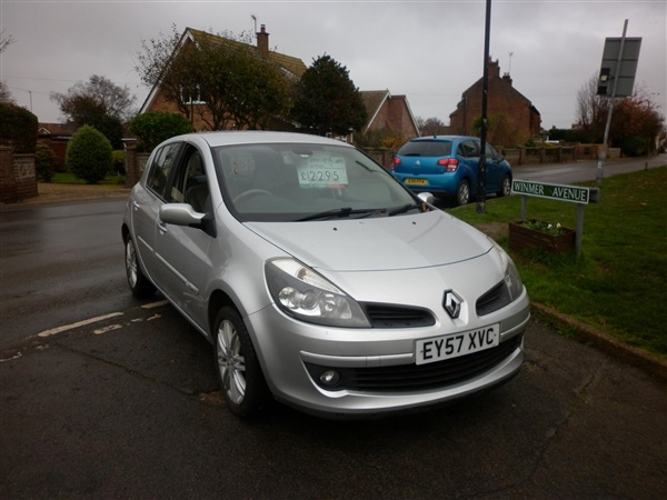 Renault Clio 1.5 dCi 106 Initiale 5dr