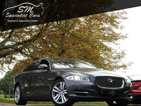 Jaguar XJ Series 3.0 D V6 PREMIUM LUXURY LWB 4d 275 BHP Auto