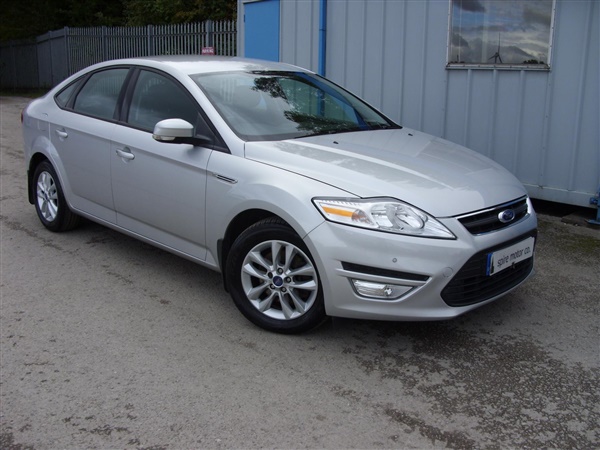 Ford Mondeo 1.6 EcoBoost Zetec 5dr [Start Stop]