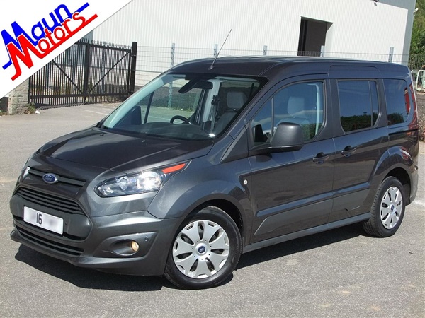 Ford Tourneo Connect 230 TDCi 120PS 'Zetec' (Trend) 5 Seat