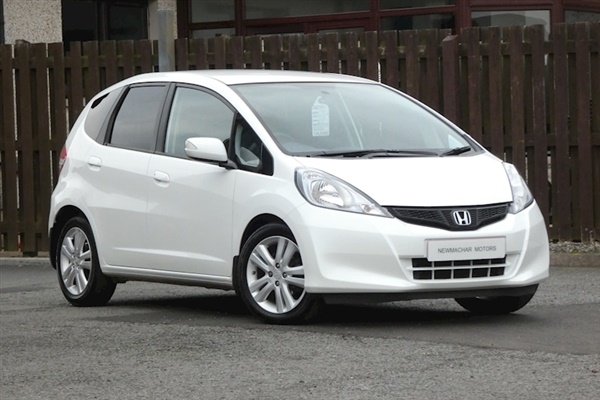 Honda Jazz Jazz ES Plus Hatchback 1.4 CVT Petrol