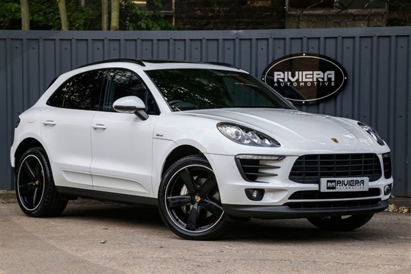 Porsche Macan 3.0 D S PDK 5d 258 BHP Semi Auto