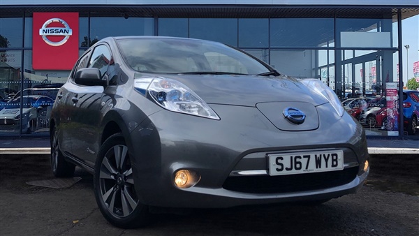 Nissan Leaf 80kW Tekna 30kWh 5dr Auto Electric Hatchback