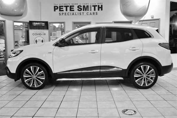 Renault Kadjar 1.2 SIGNATURE NAV TCE AUTOMATIC 5 DOOR ONE