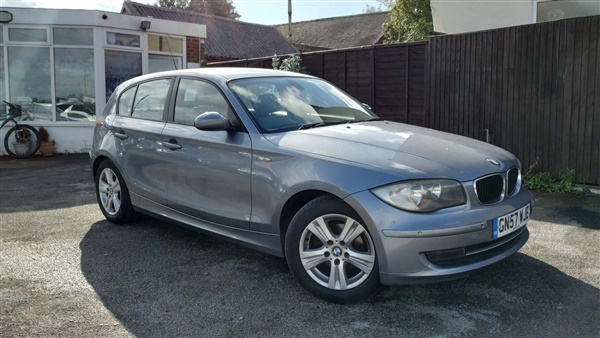 BMW 1 Series i SE 5dr