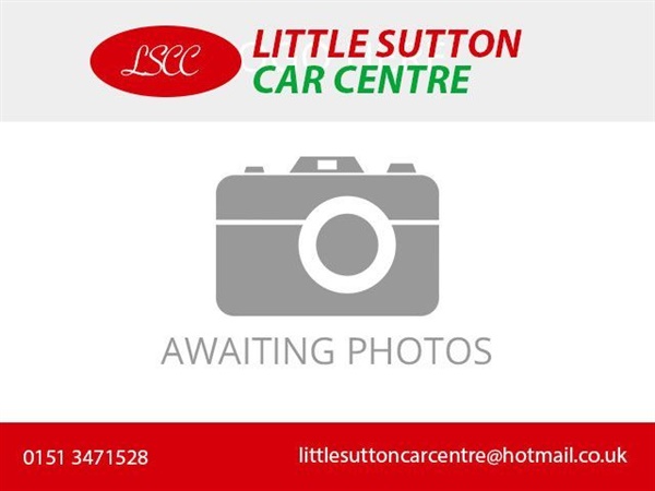 Fiat 500L 1.4 TREKKING 5d 95 BHP