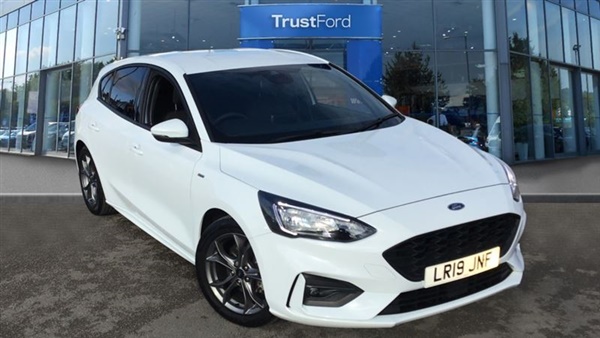 Ford Focus ST-LINE- With Full Service History Manual