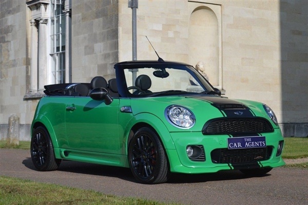 Mini Convertible JOHN COOPER WORKS- FREE DELIVERY