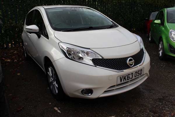 Nissan Note 1.5 DCi TEKNA 5 DOOR