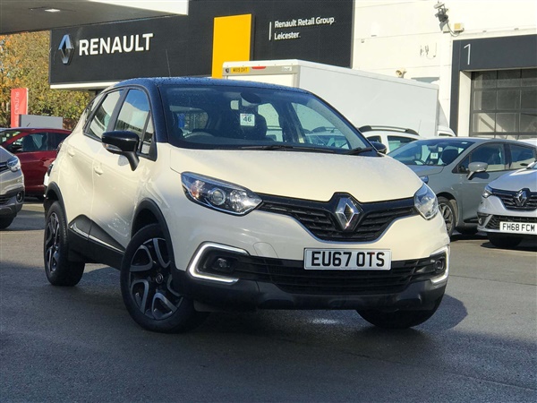 Renault Captur 0.9 TCe Dynamique Nav SUV 5dr Petrol (s/s)