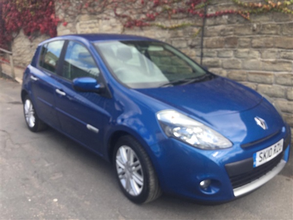 Renault Clio 1.6 VVT Initiale 5dr Auto TOMTOM