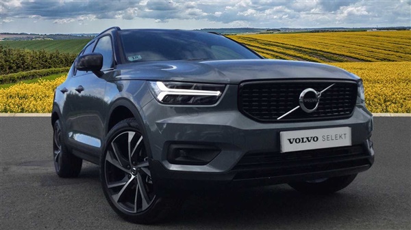 Volvo XC T4 R DESIGN Pro 5dr AWD Geartronic Auto