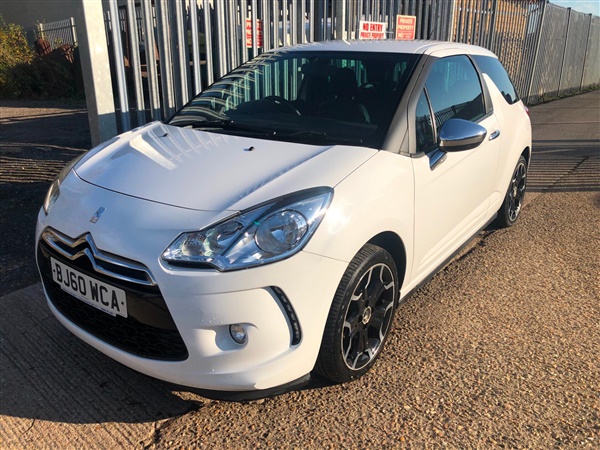 Citroen DS3 1.6 HDi Black 3dr