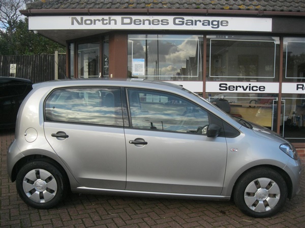 Volkswagen Up 1.0 Take Up 5dr Full service history £20 per