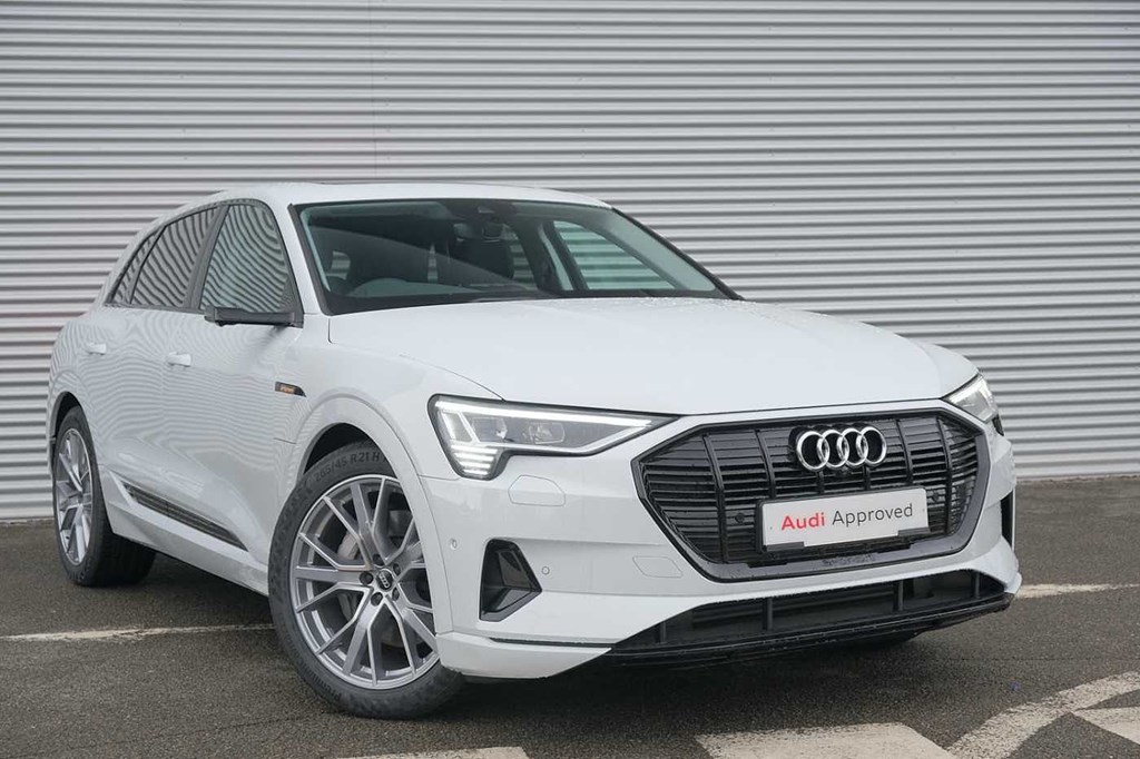  Audi e-tron tron