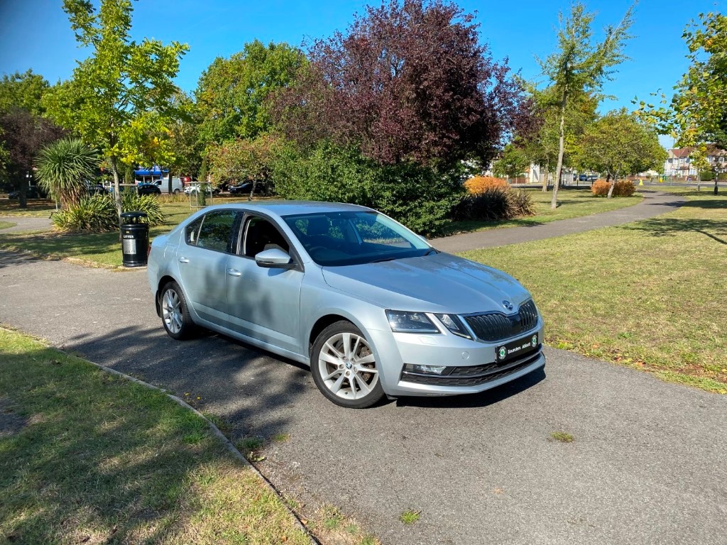  Skoda Octavia 2.0TDI (150ps) SE L Hatchback 5d cc