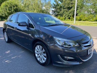 Vauxhall Astra  in Grey in Barry | Friday-Ad