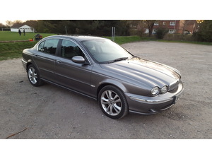Jaguar X-type  in Henfield | Friday-Ad