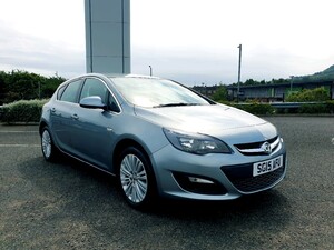 Vauxhall Astra  in Newtownabbey | Friday-Ad
