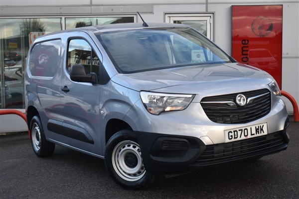 Vauxhall Combo  Turbo D 100ps H1 Edition Van