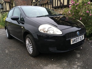 Fiat Punto Active 1.2L  in Battle | Friday-Ad