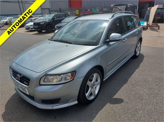  Volvo V D R-DESIGN 5d 136 BHP