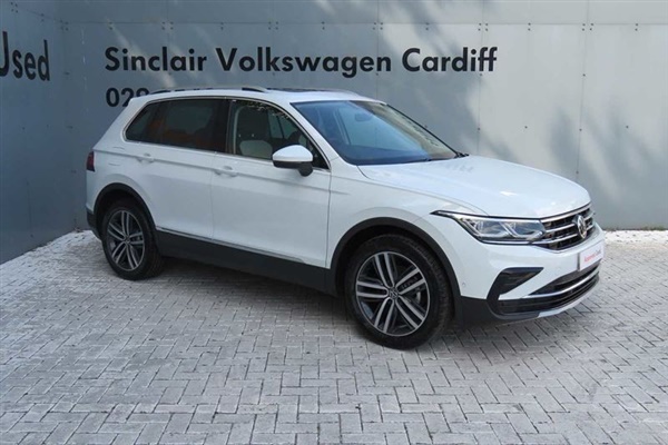 Volkswagen Tiguan 2.0 TDI Elegance 5dr DSG