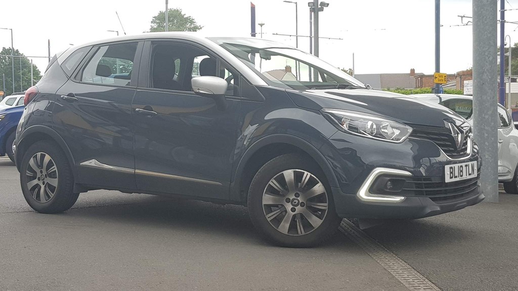  Renault Captur 0.9 TCe Play (s/s) 5dr Just Arrived!