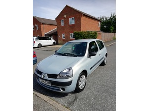 Renault Clio  authentique in Bexhill-On-Sea |