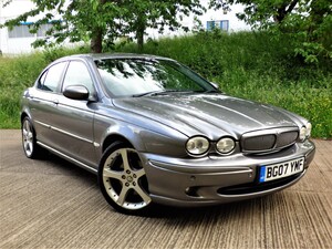 Jaguar X-type  in Bradford | Friday-Ad