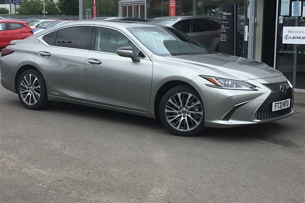 Lexus LS 300h 2.5 4dr CVT