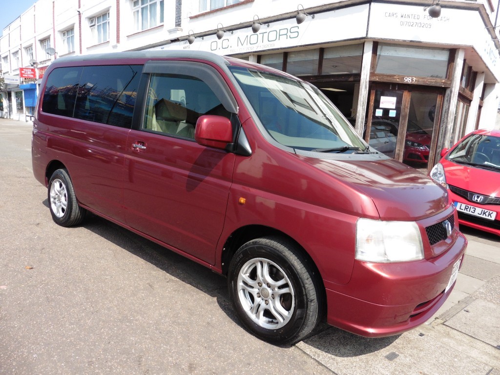  Honda Stepwagon 2.0 Automatic MPV 8 seats