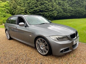 BMW 3 Series  in Redhill | Friday-Ad
